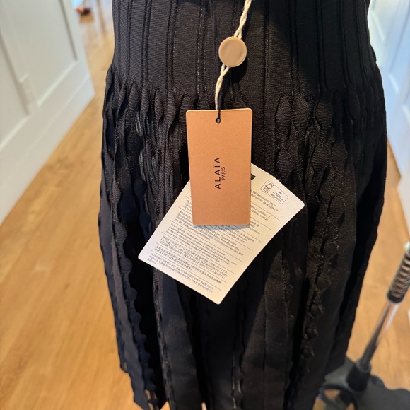 Alaia pleated stretch knit black skirt, size xxl, NWT - Picture 3 of 12